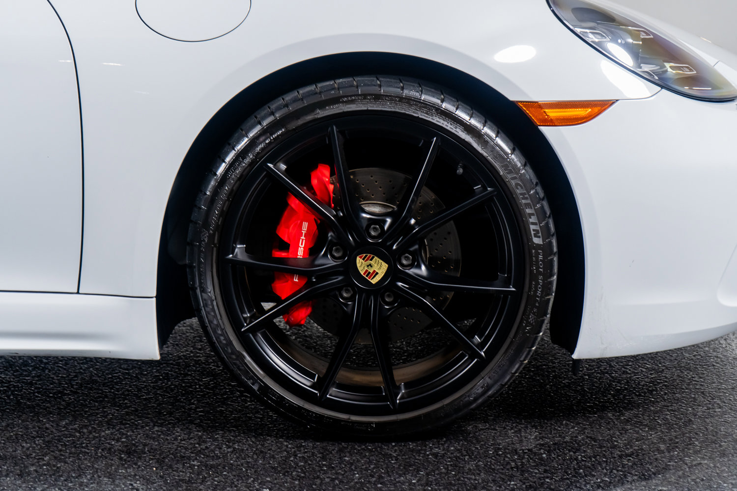 Used 2022 Porsche 718 Boxster S image 8