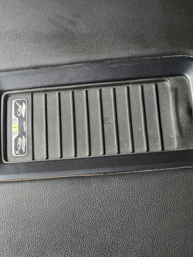 Used 2016 Chevrolet Silverado 1500 LTZ Z71 image 40