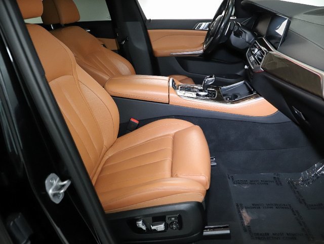Used 2022 BMW X5 xDrive40i w/ M Sport Package AWD/4WD image 39
