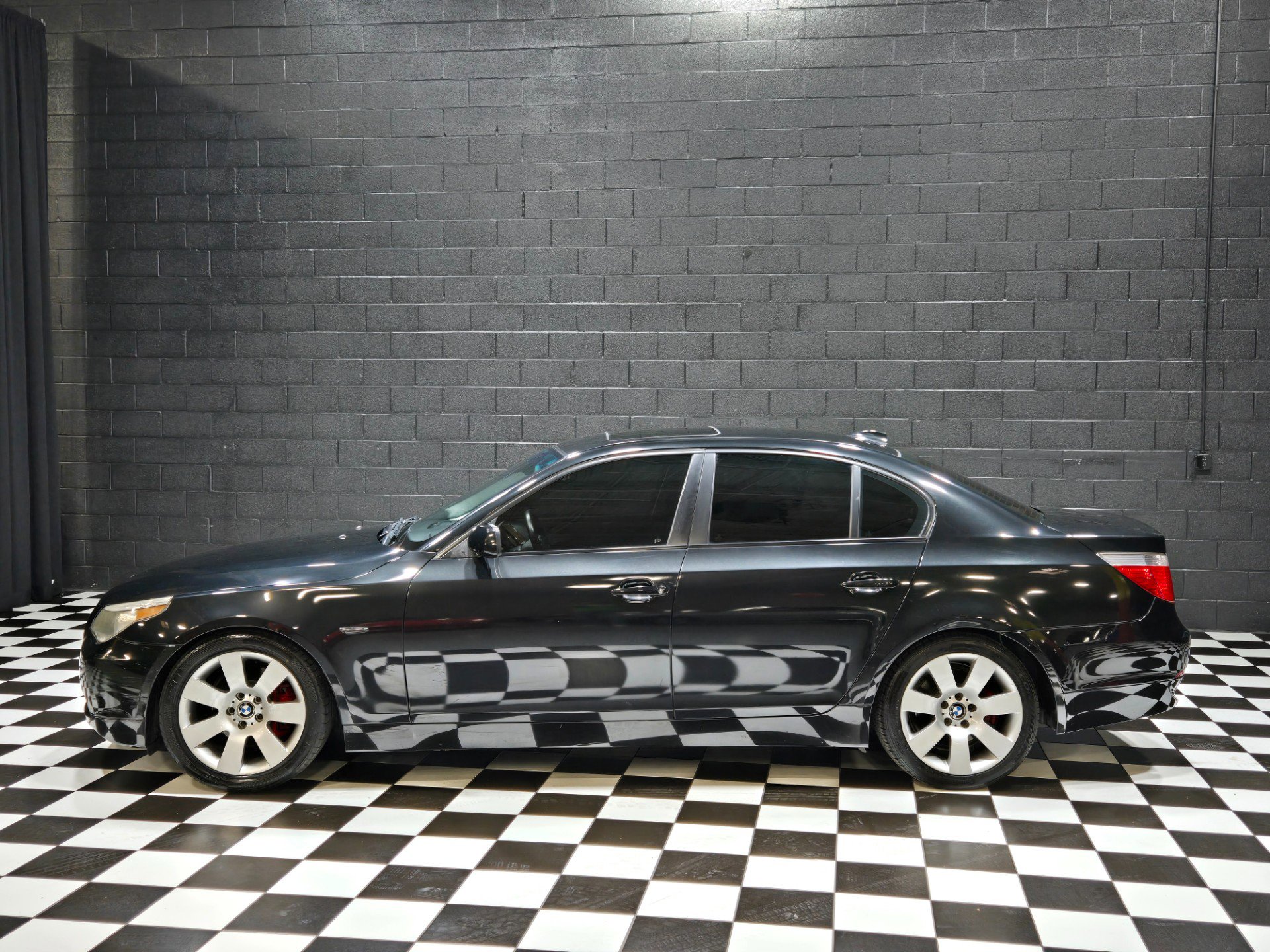 Used 2006 BMW 530i Sedan RWD image 2