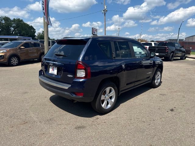 Used 2015 Jeep Compass High Altitude FWD image 3