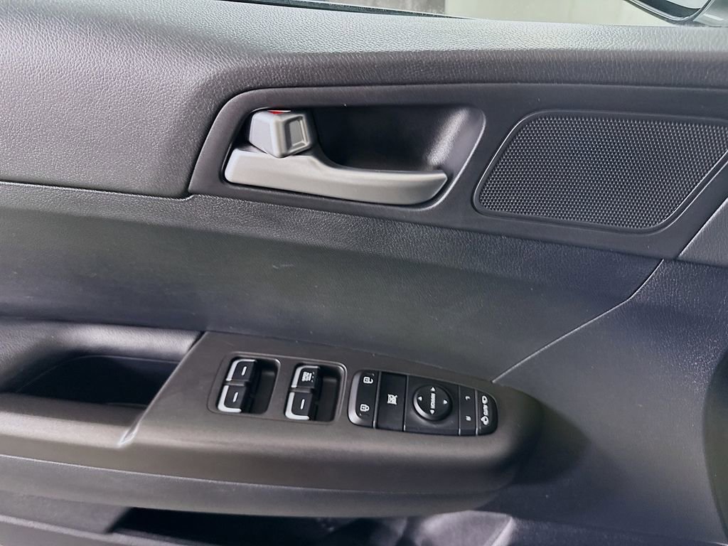 Used 2021 Kia Sportage LX w/ LX AWD Popular Package image 22