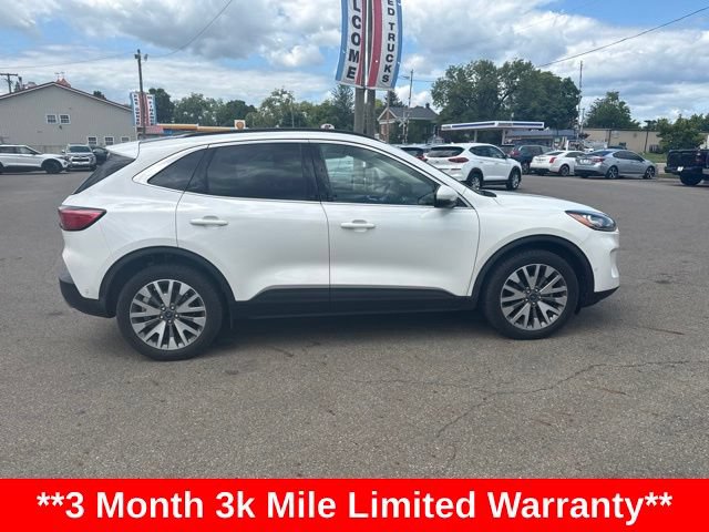 Used 2020 Ford Escape Titanium w/ Titanium Premium Package 2.0 AWD/4WD image 2