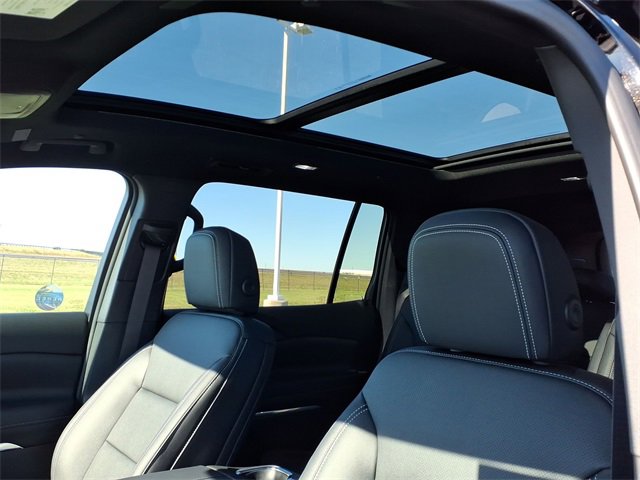 New 2026 Chevrolet Traverse LT w/ Sun and Wheel Package image 19