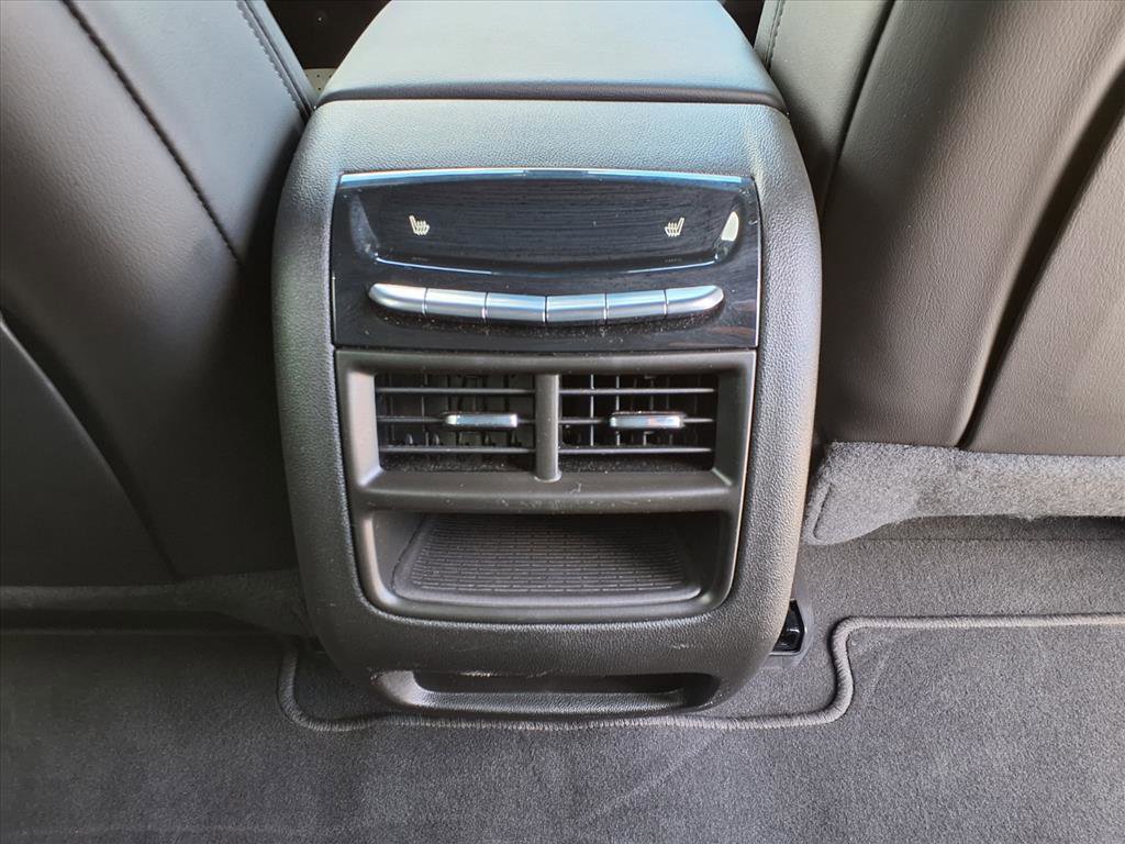 Certified 2025 Cadillac XT5 Premium Luxury AWD/4WD image 13