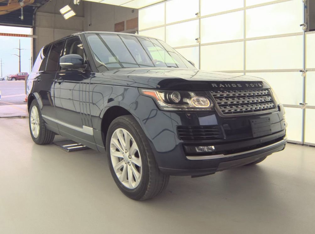 Used 2016 Land Rover Range Rover HSE image 4