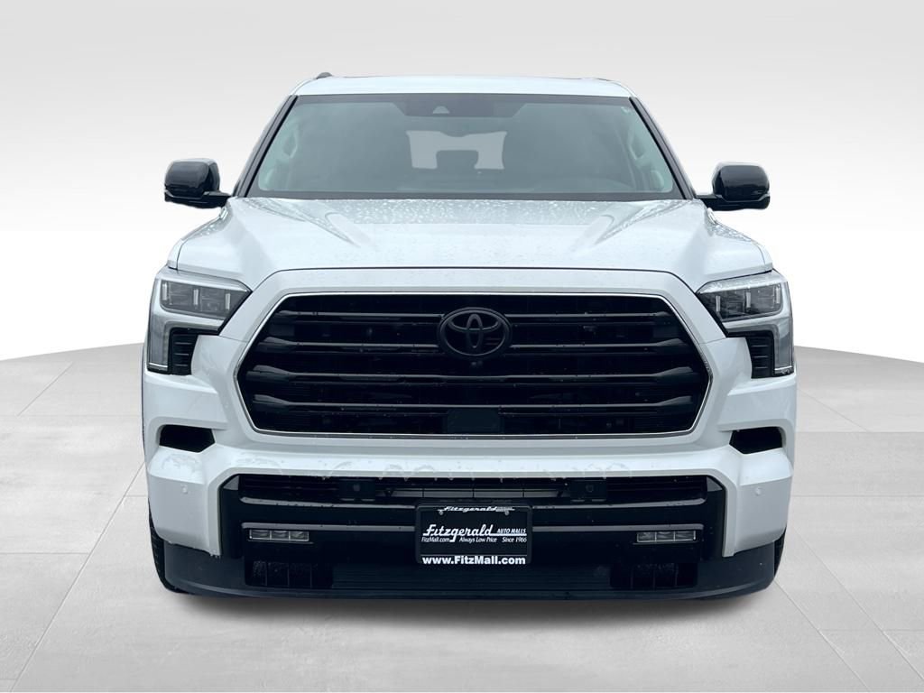 Used 2024 Toyota Sequoia Limited image 5