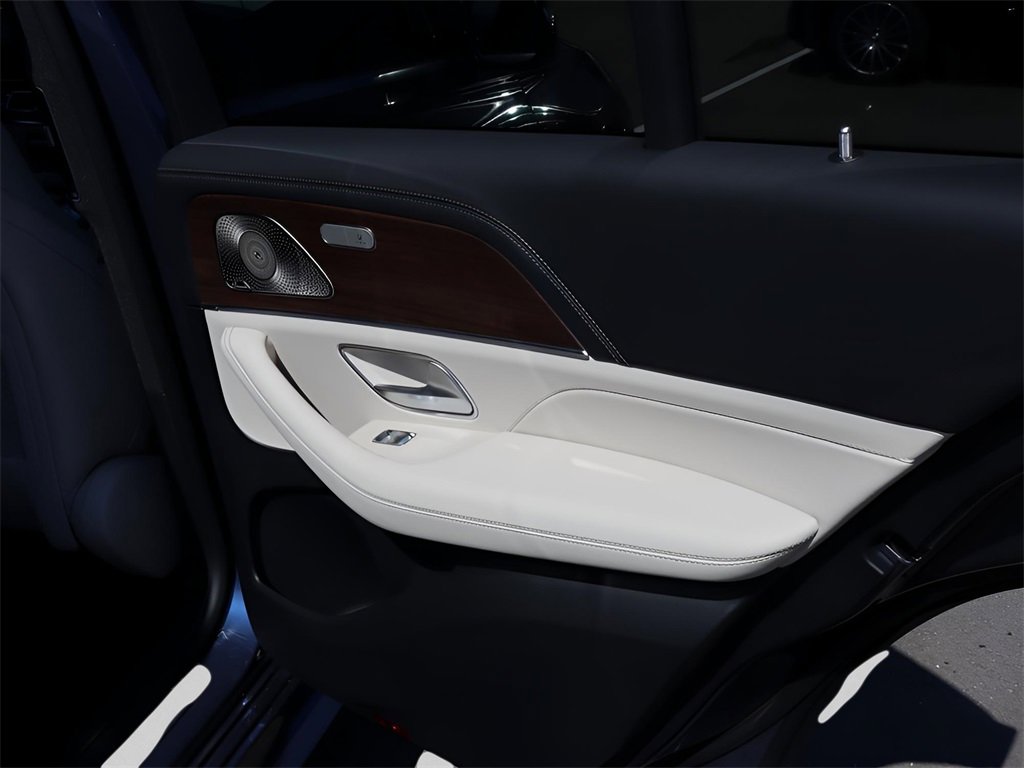 New 2026 Mercedes-Benz GLE 450 4MATIC image 11
