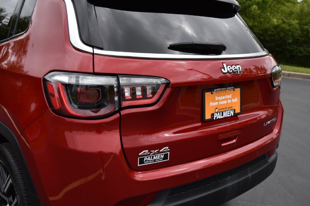Certified 2025 Jeep Compass Limited AWD/4WD image 8