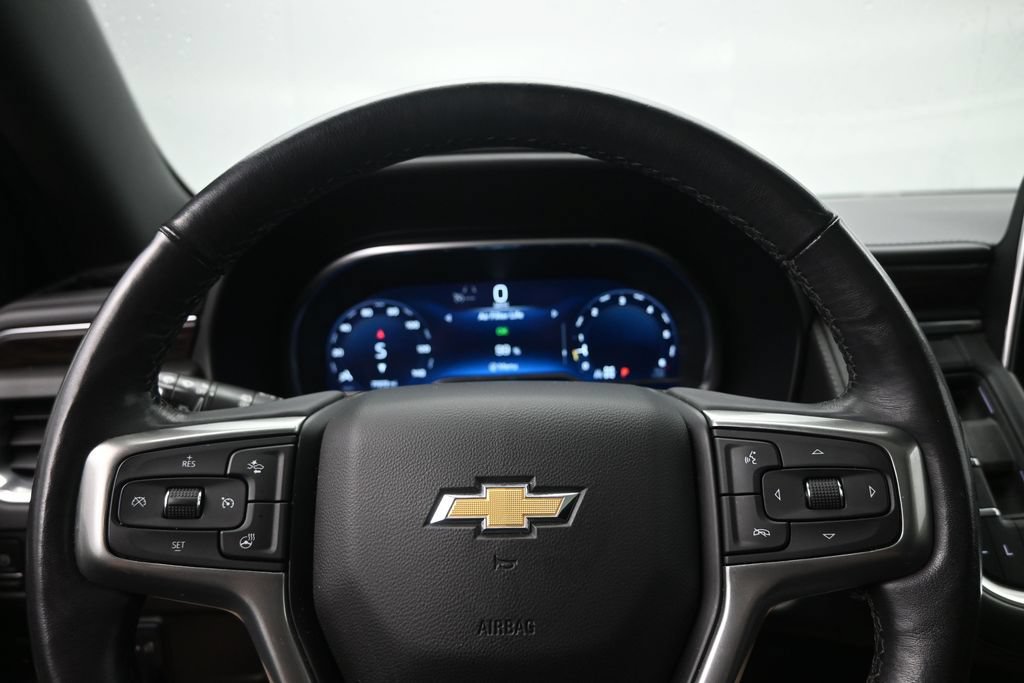 Used 2022 Chevrolet Tahoe LT w/ Luxury Package AWD/4WD image 14