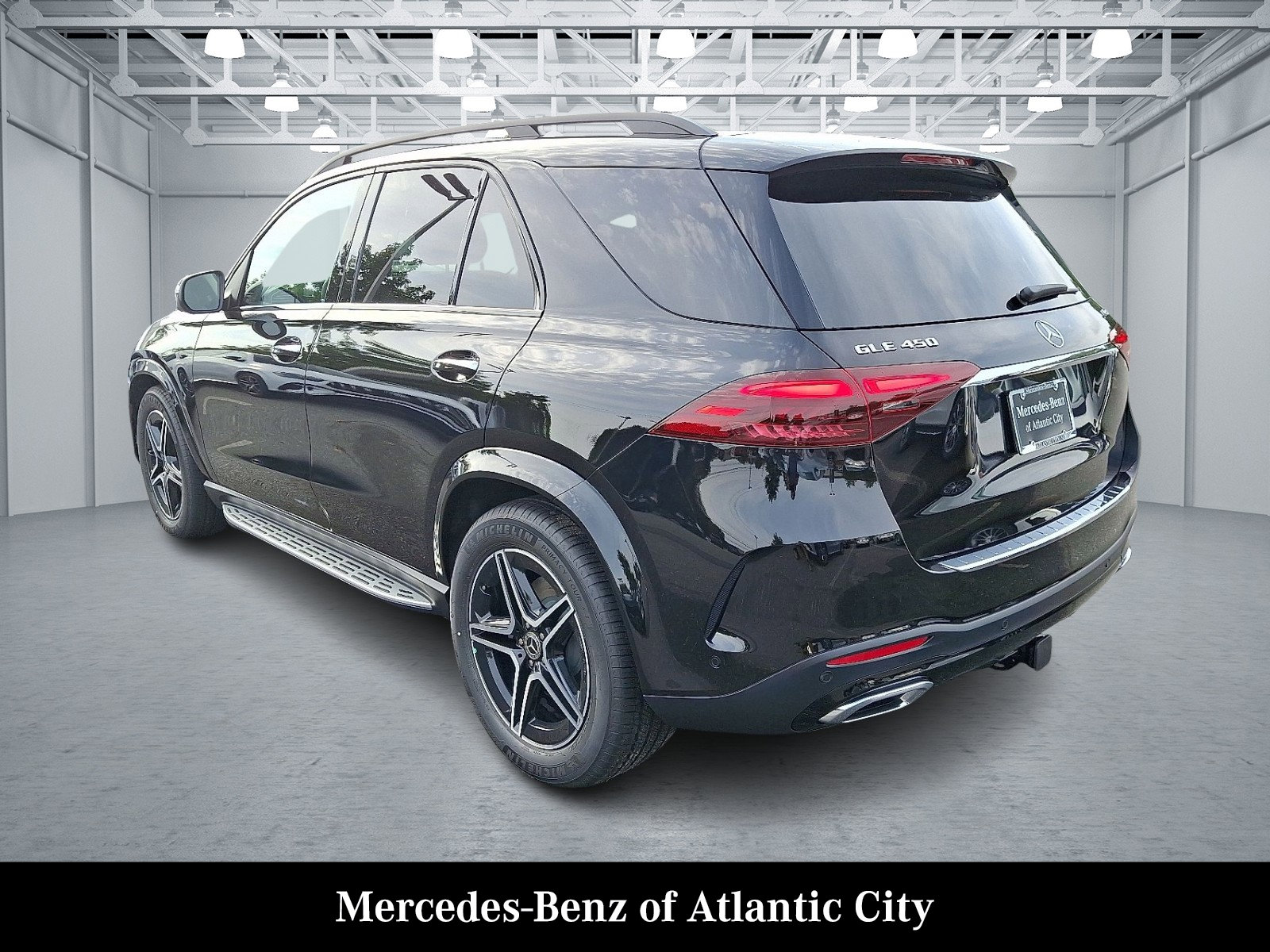 New 2026 Mercedes-Benz GLE 450 4MATIC image 3