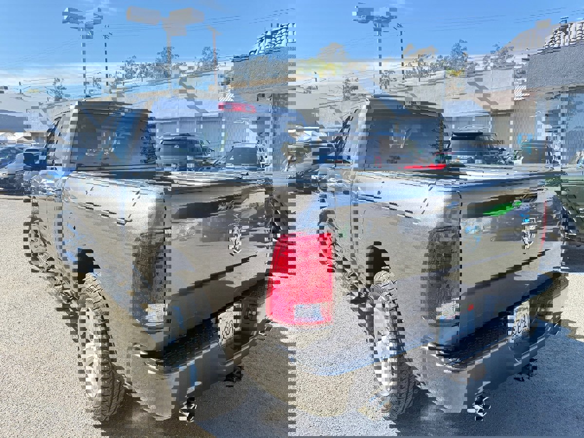 Used 2015 RAM 1500 Express image 7