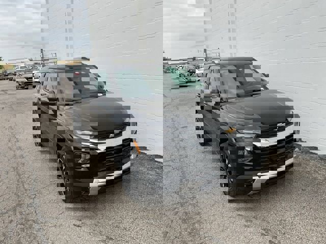 Used 2022 Chevrolet TrailBlazer LT w/ Convenience Package image 1