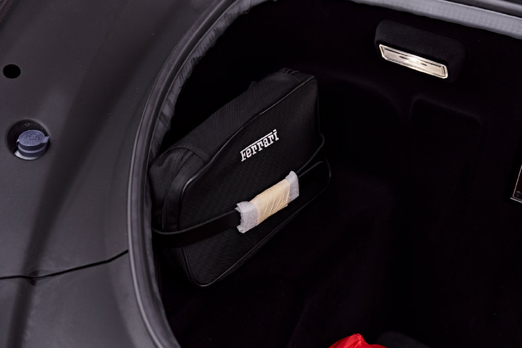 Used 2020 Ferrari F8 Tributo RWD image 23