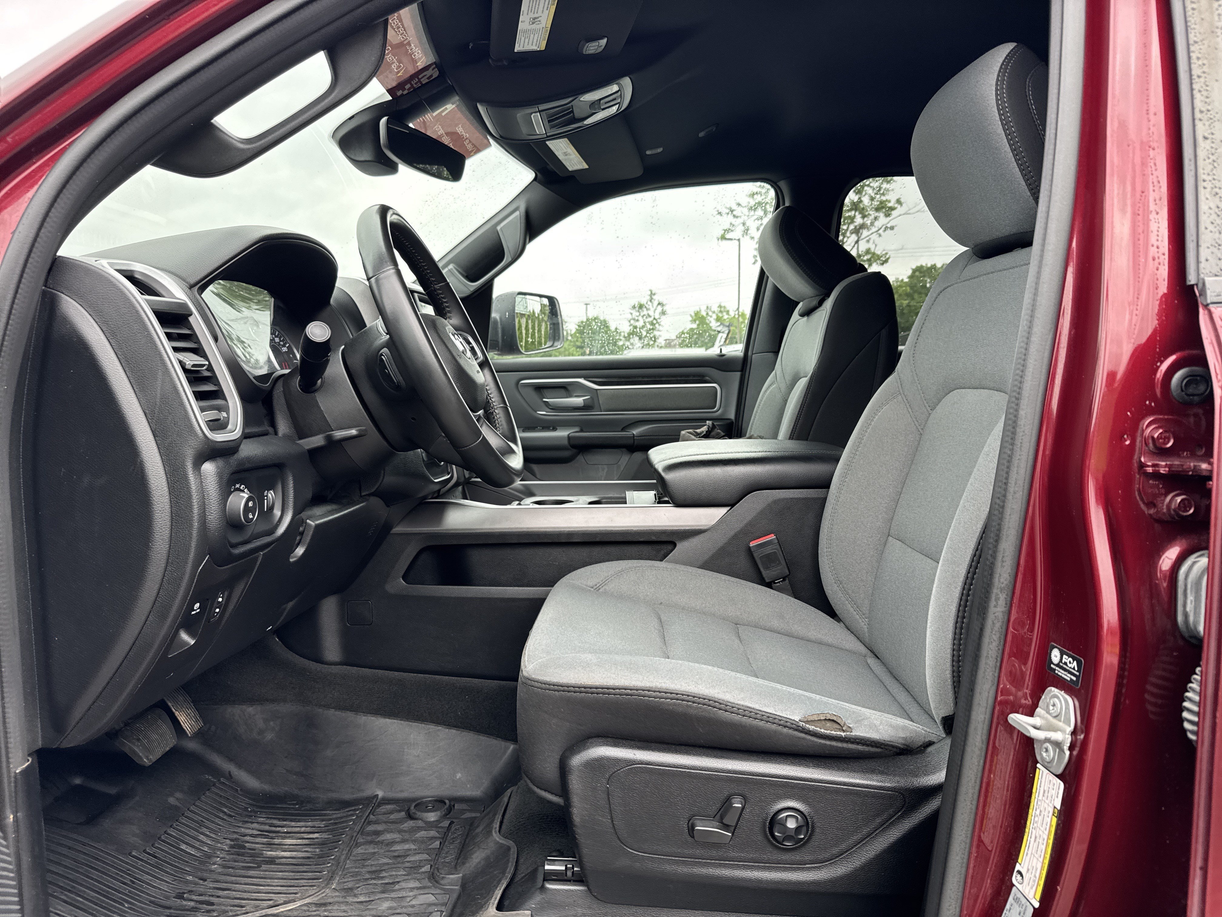 Used 2021 RAM 1500 Big Horn RWD image 15