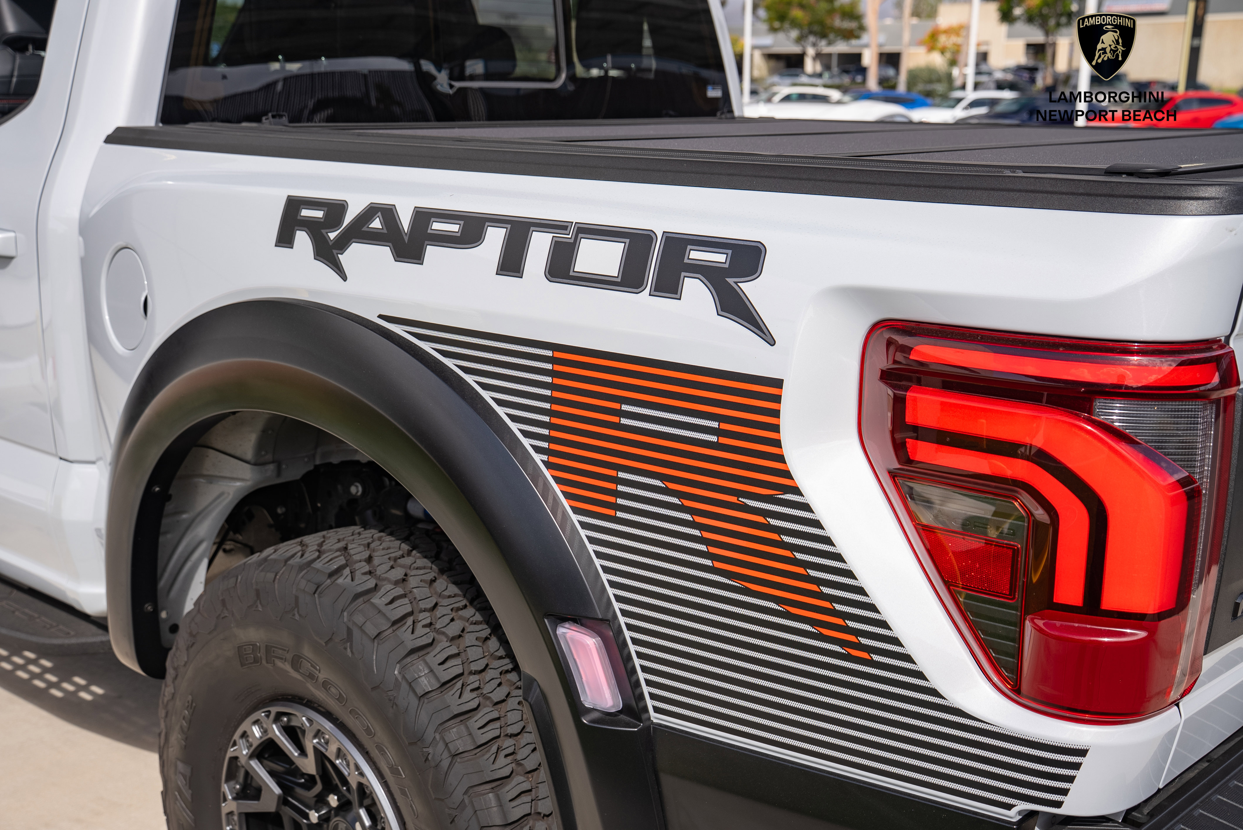 Used 2025 Ford F150 Raptor w/ Equipment Group 803A Raptor R image 19