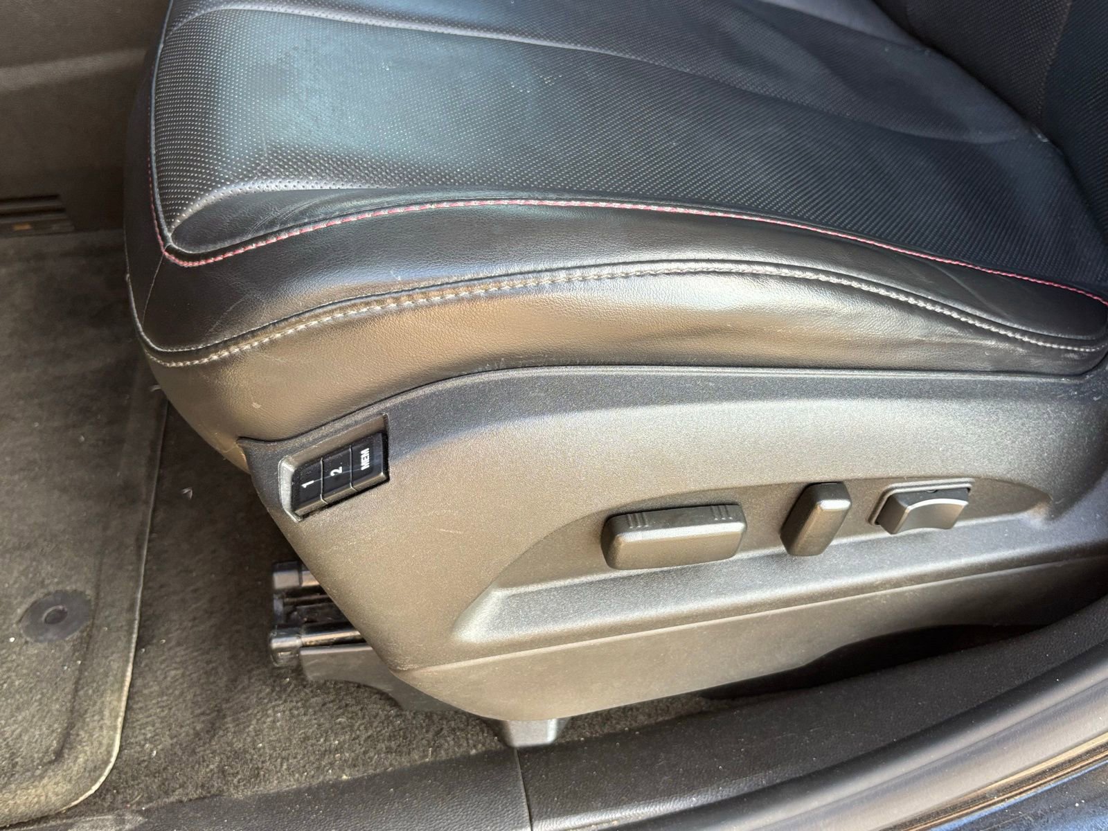 Used 2013 GMC Terrain SLT image 14