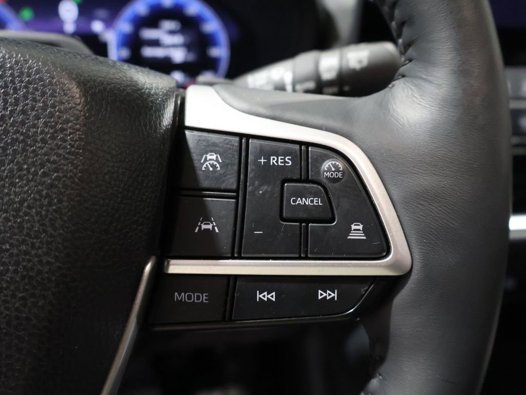 Used 2024 Toyota Grand Highlander Platinum image 39