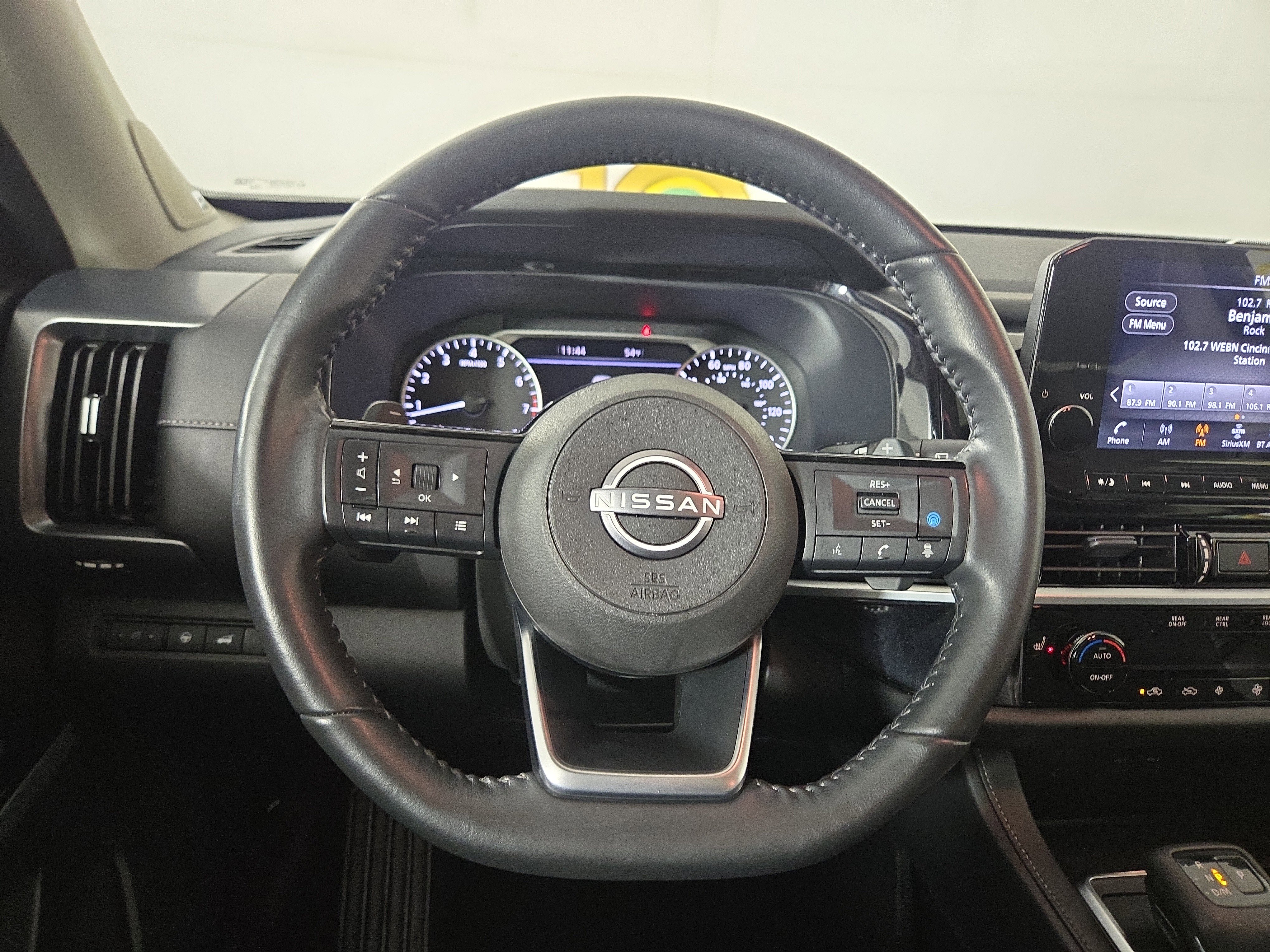 Used 2024 Nissan Pathfinder SL w/ SL Premium Package image 15