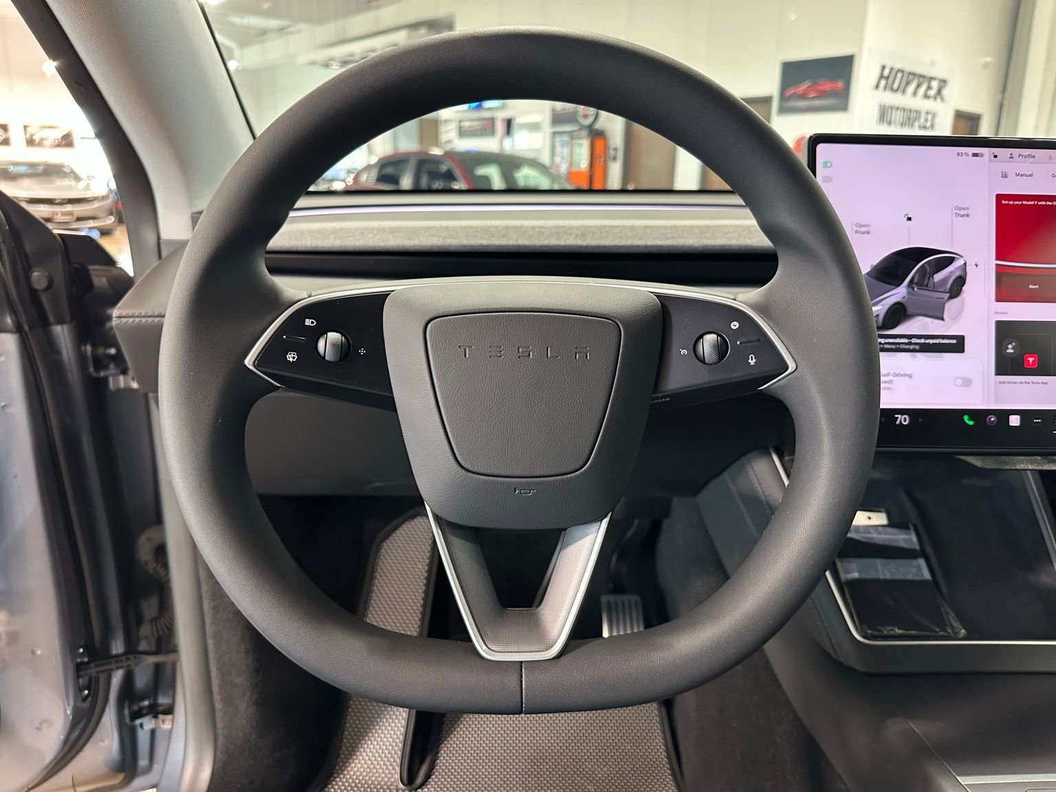 Used 2026 Tesla Model Y Long Range AWD/4WD image 17