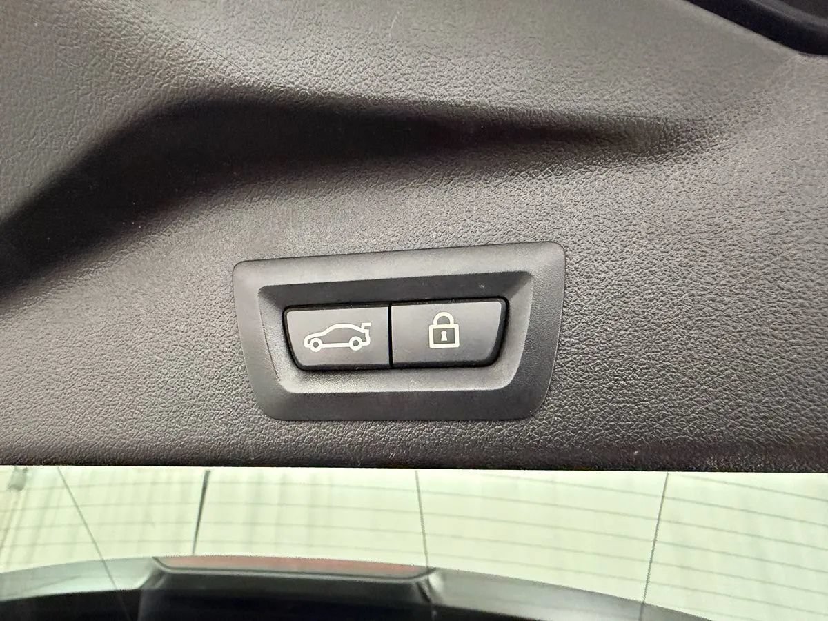 Used 2020 BMW X5 M50i AWD/4WD image 39