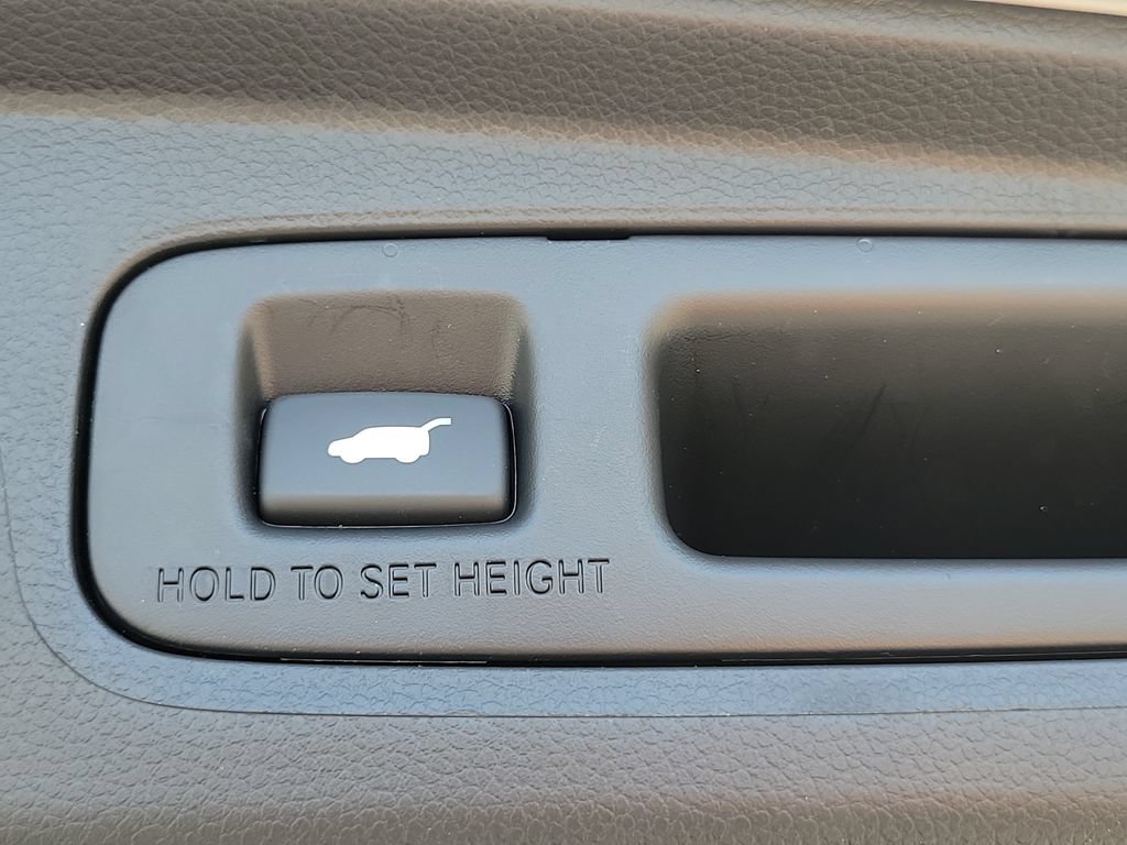 Used 2026 Honda CR-V Sport Touring image 11