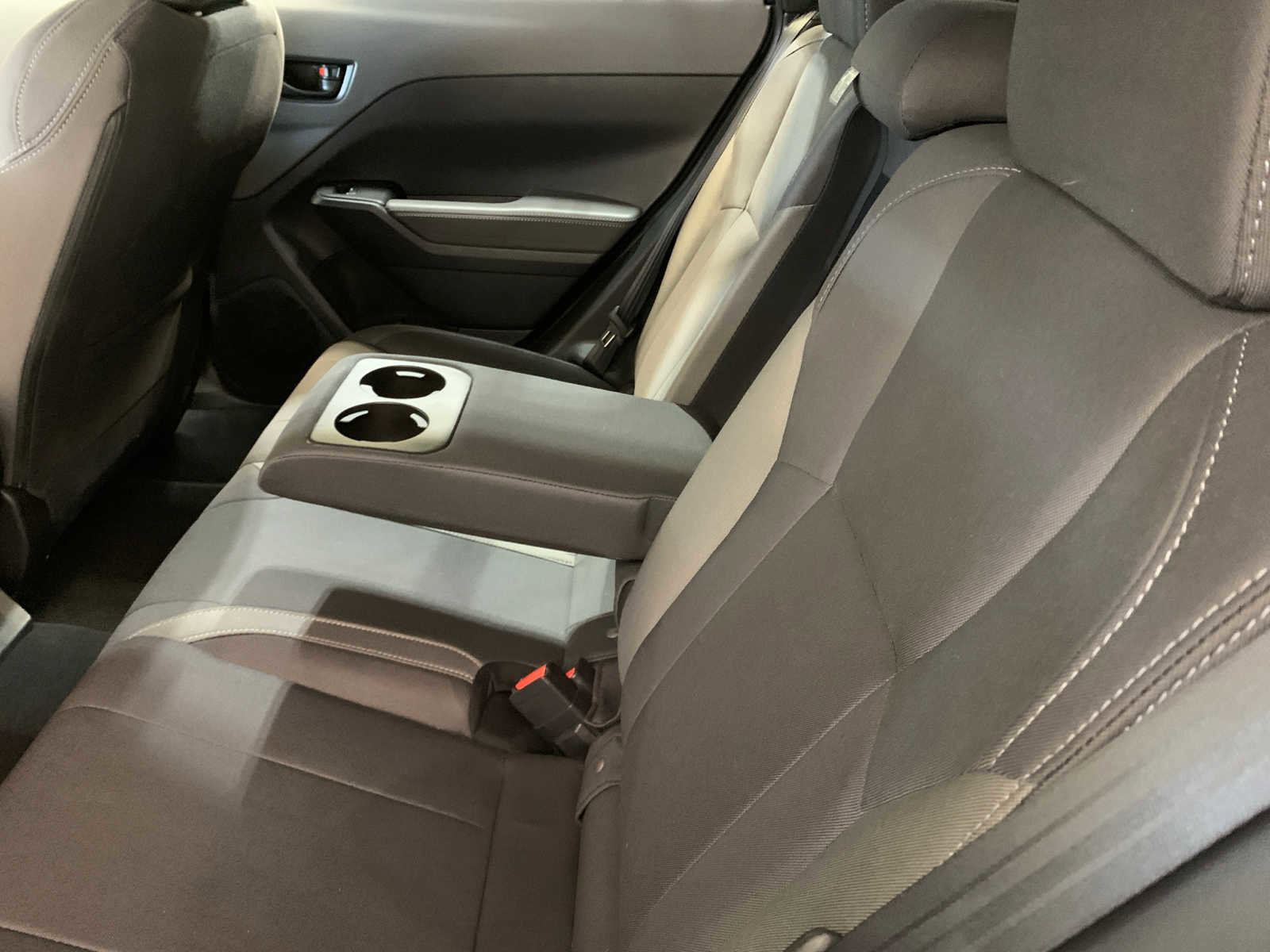 Used 2025 Subaru Crosstrek 2.0i Premium image 5