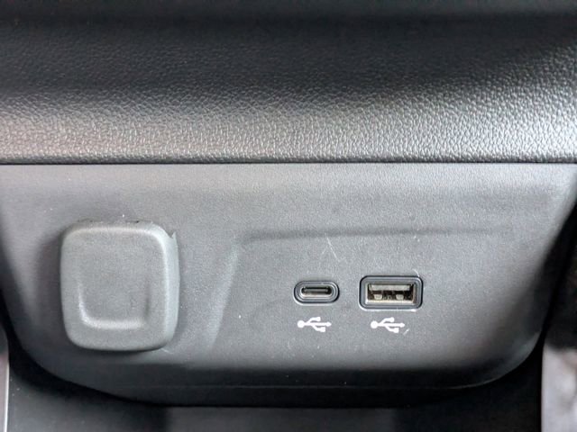 Used 2024 Chevrolet TrailBlazer ACTIV w/ Convenience Package image 29