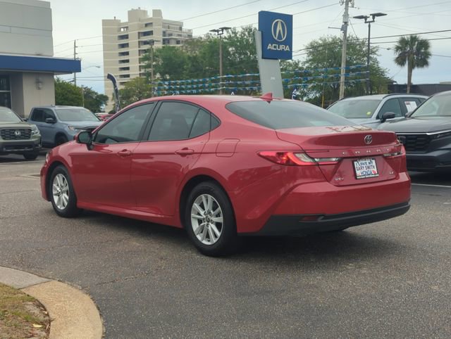 Used 2025 Toyota Camry LE FWD image 6