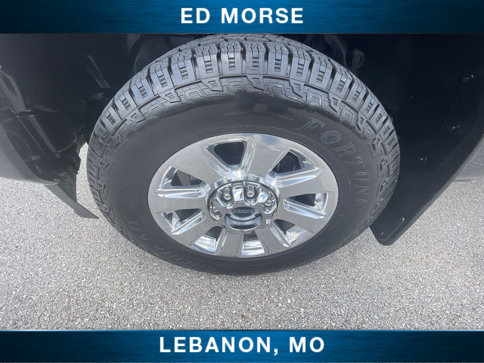Certified 2021 Ford F350 Platinum w/ FX4 Off-Road Package AWD/4WD image 32