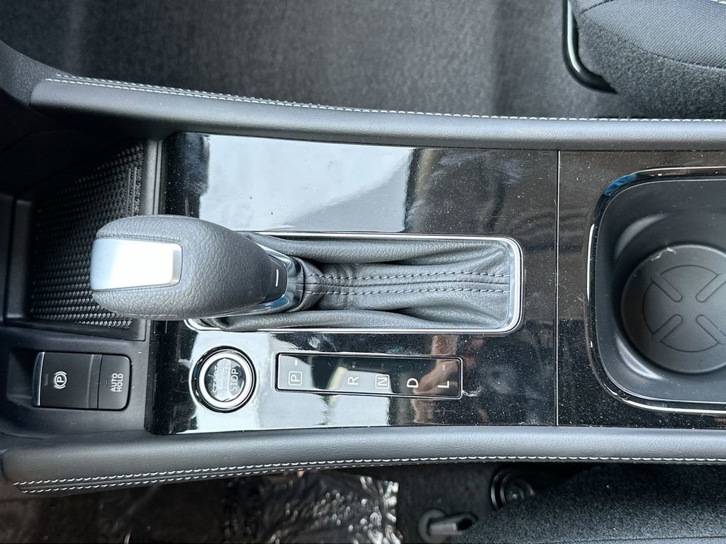 Used 2023 Nissan Kicks SV w/ Interior Electronics Package image 25