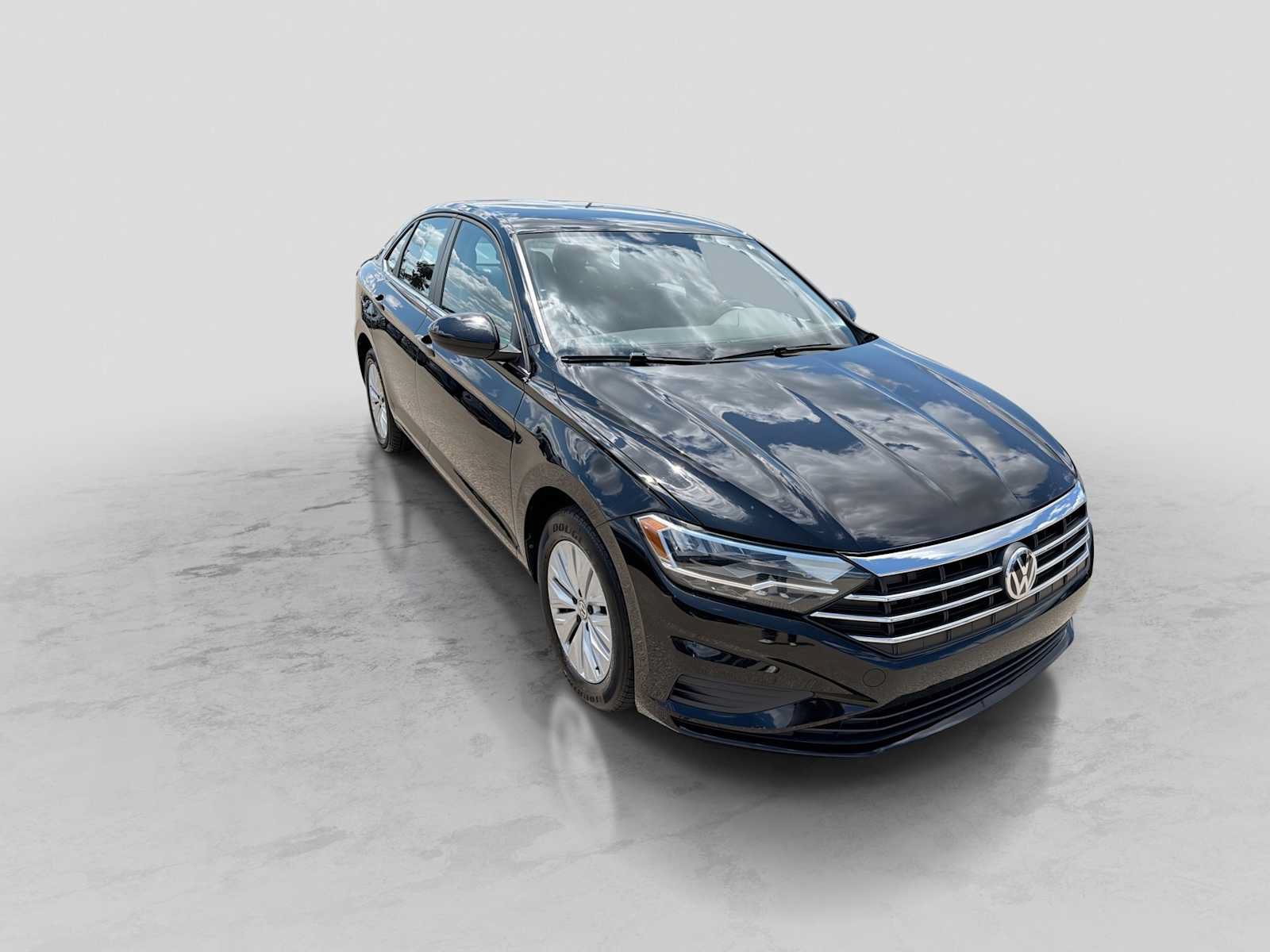 Used 2019 Volkswagen Jetta S w/ Driver Assistance Package FWD image 8