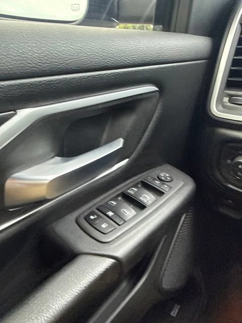 Used 2022 RAM 1500 Big Horn AWD/4WD image 15