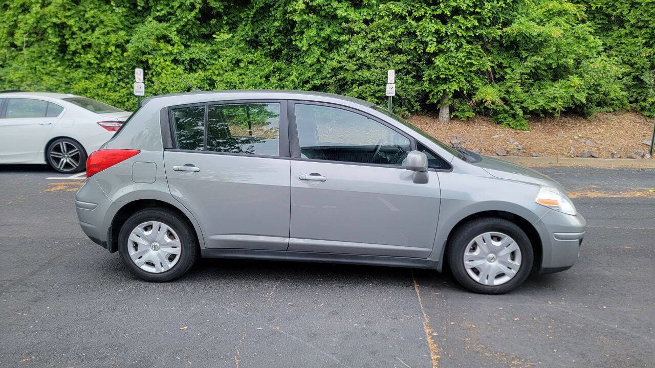 Used 2012 Nissan Versa 1.8 S FWD image 4