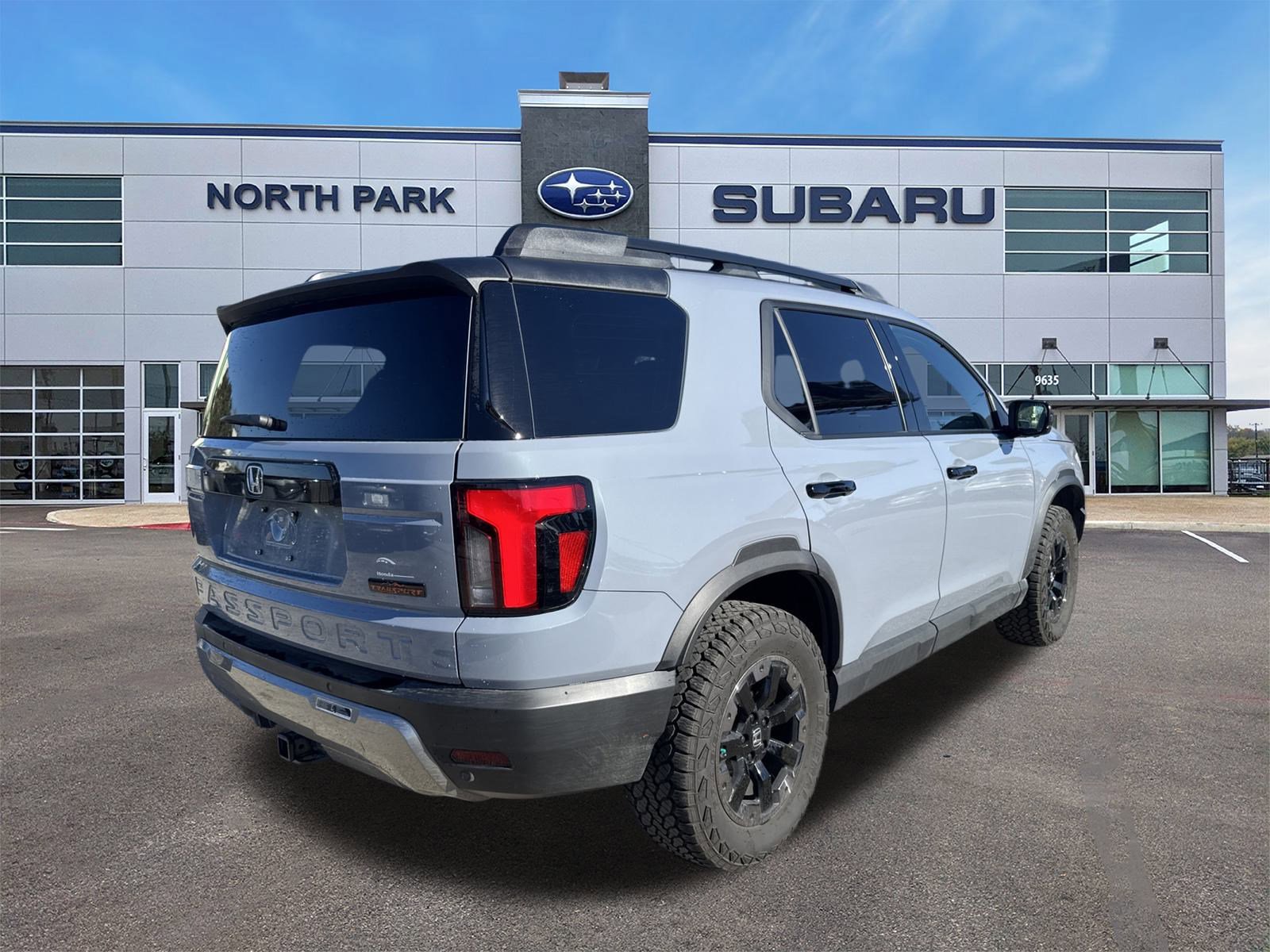 Used 2026 Honda Passport TrailSport Elite image 3