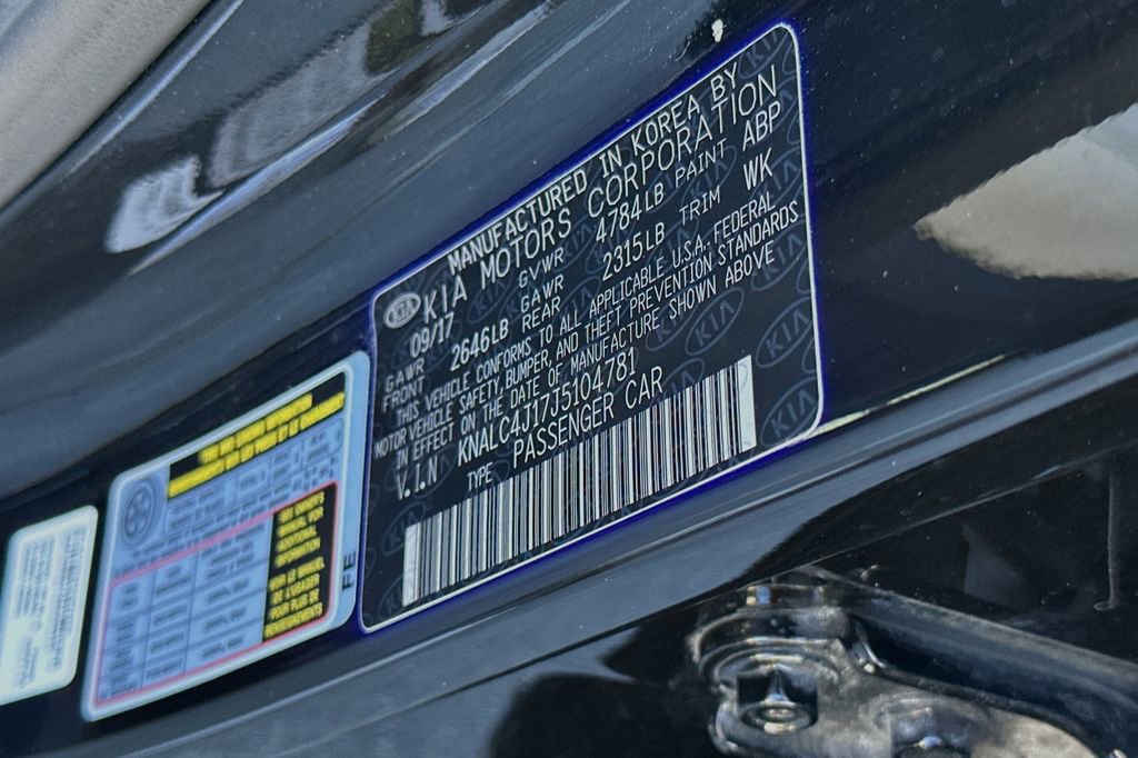 Used 2018 Kia Cadenza Limited w/ Paint Protection Package image 25