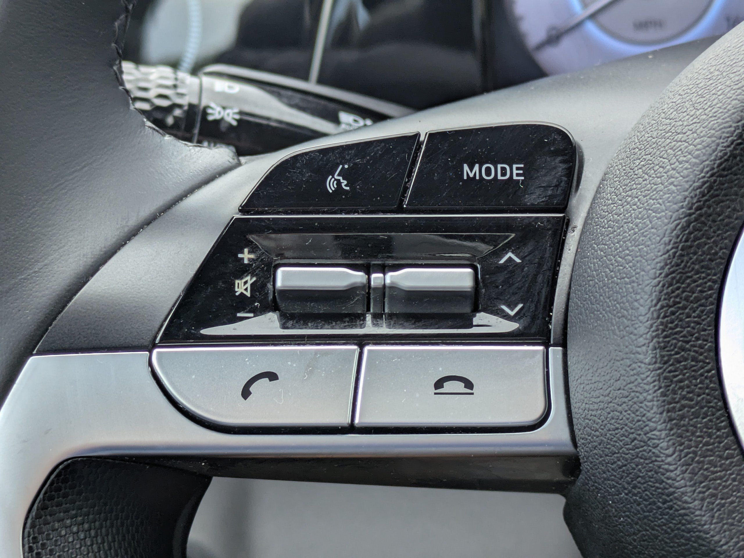Certified 2022 Hyundai Elantra SEL w/ Convenience + Premium Package FWD image 24