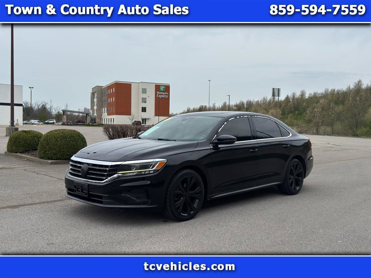 Used 2021 Volkswagen Passat 2.0T SE FWD image 1