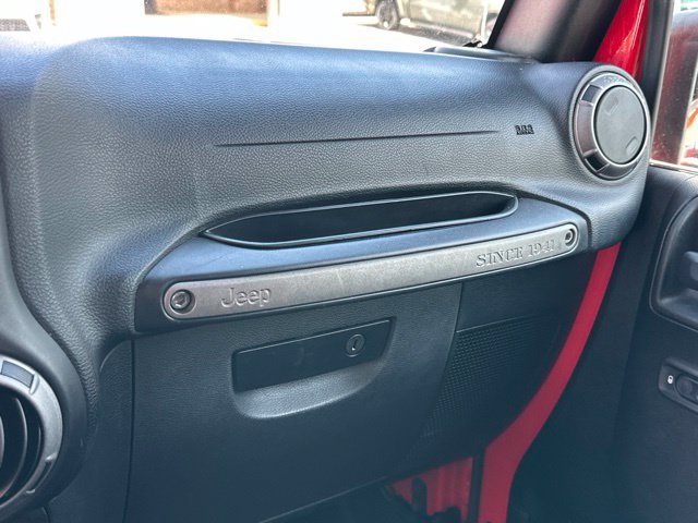 Used 2017 Jeep Wrangler Unlimited Sport w/ Quick Order Package 24S AWD/4WD image 6