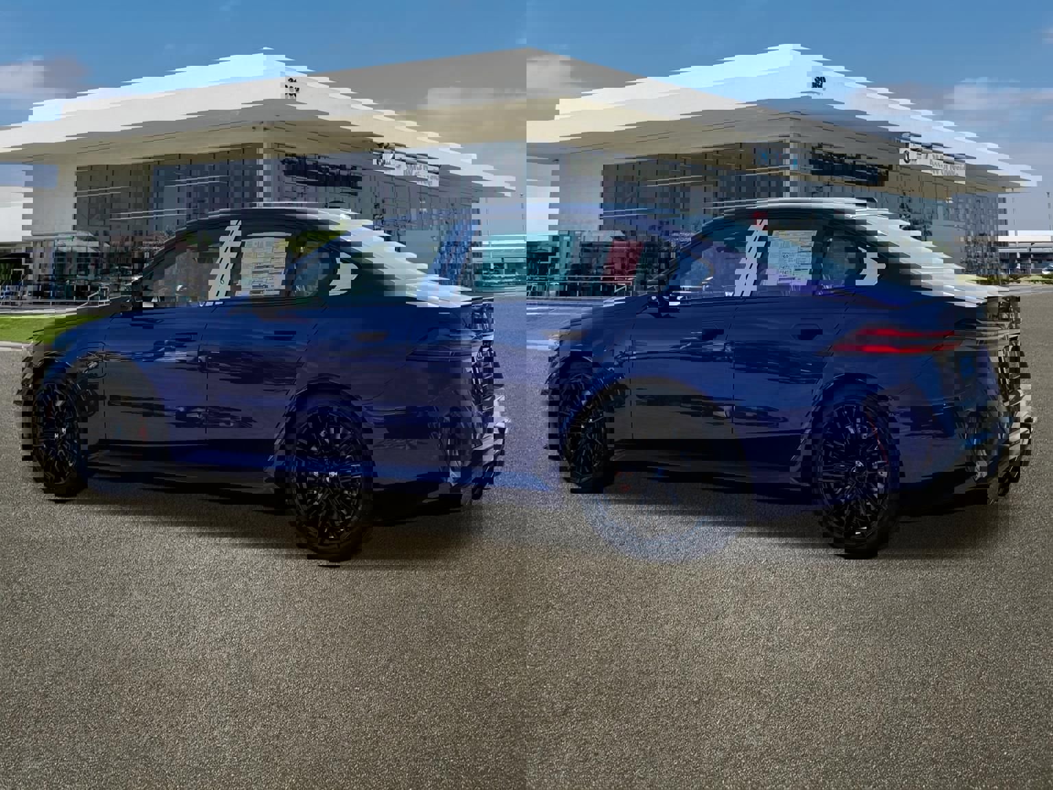 New 2026 BMW M5 image 7