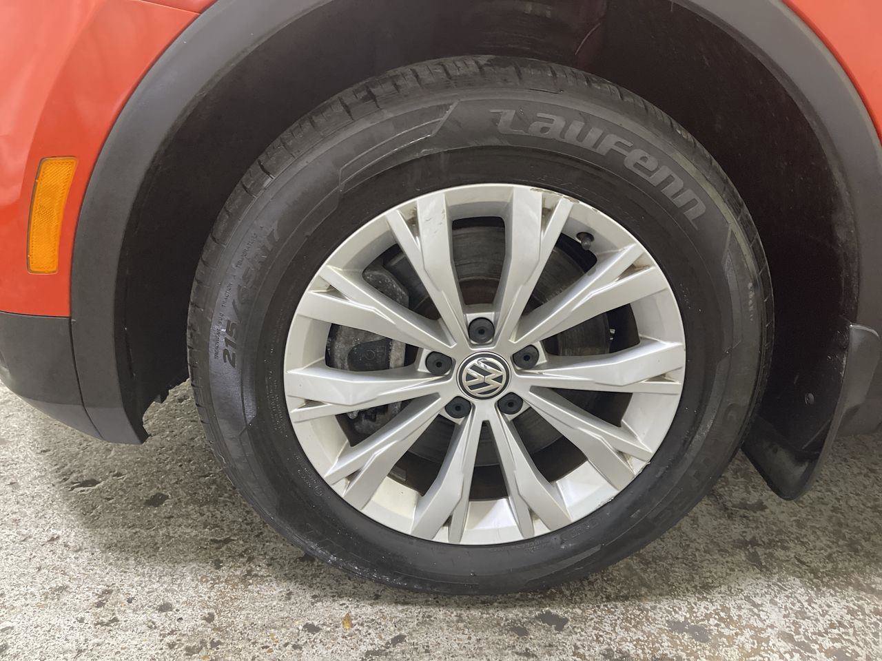 Used 2019 Volkswagen Tiguan S w/ 3rd Row Seat Package image 10