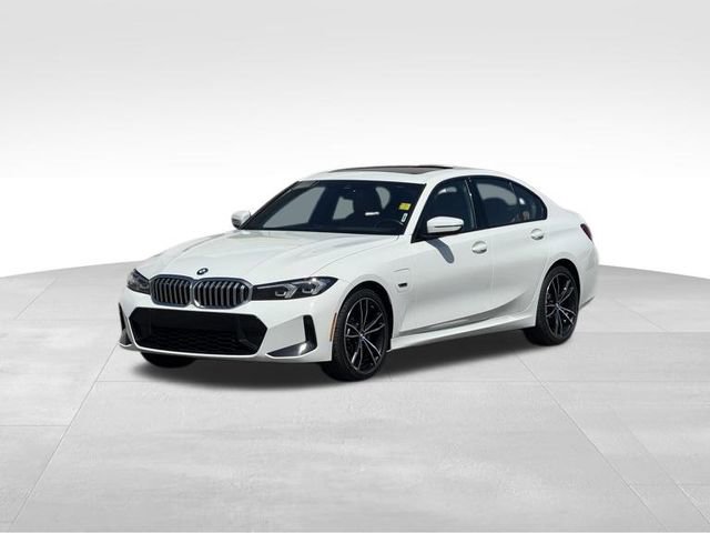 Certified 2023 BMW 330e xDrive w/ M Sport Package image 1