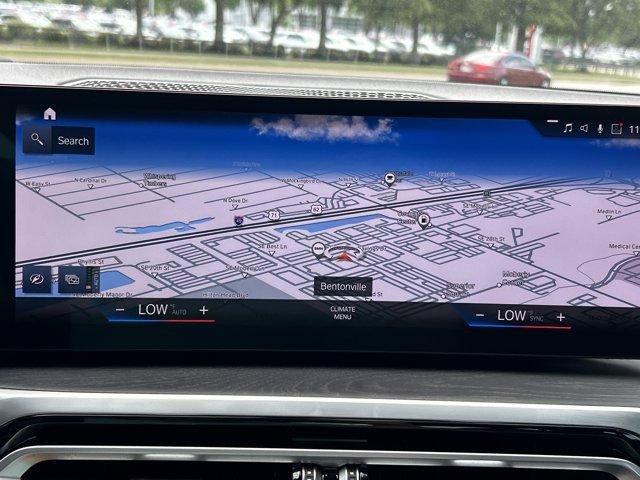 Used 2023 BMW 330i xDrive Sedan w/ Premium Package AWD/4WD image 10