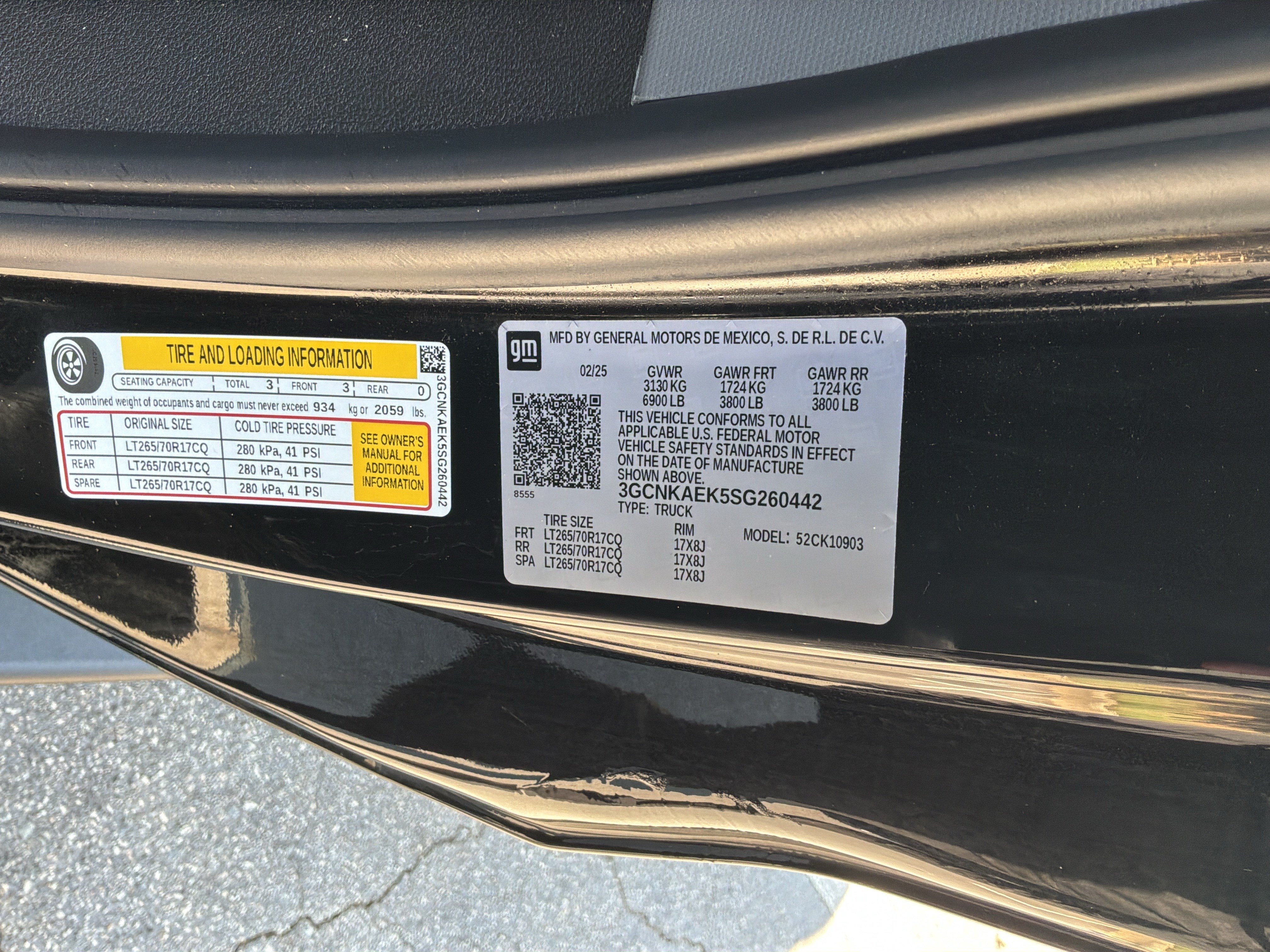 Used 2025 Chevrolet Silverado 1500 W/T w/ WT Safety Package AWD/4WD image 32