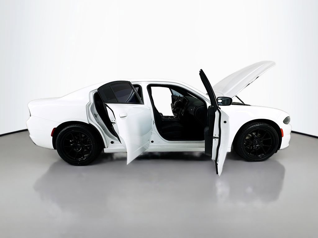 Used 2022 Dodge Charger SXT image 21