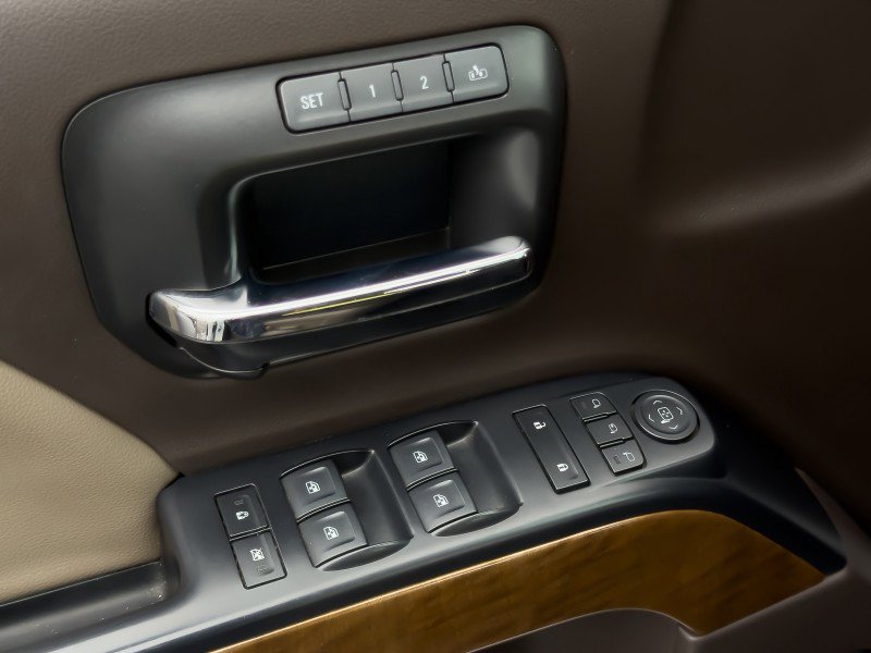 Used 2018 Chevrolet Silverado 1500 LTZ w/ Sport Package image 52