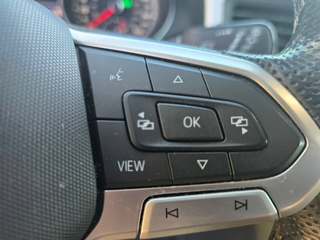 Used 2021 Volkswagen Atlas Cross Sport SE FWD image 27