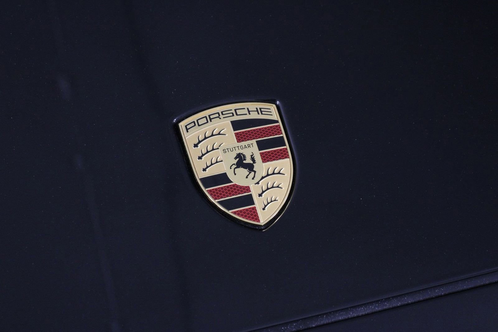 Certified 2025 Porsche Cayenne Coupe image 29