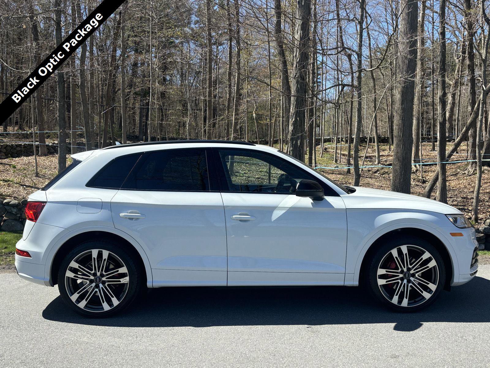Used 2020 Audi SQ5 Premium Plus w/ Premium Plus Package AWD/4WD image 2
