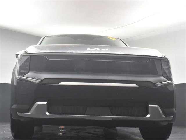 Certified 2026 Kia EV9 Light image 33